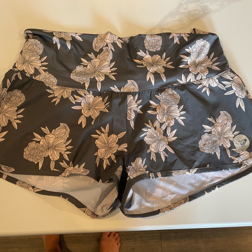 Roxy Shorts
